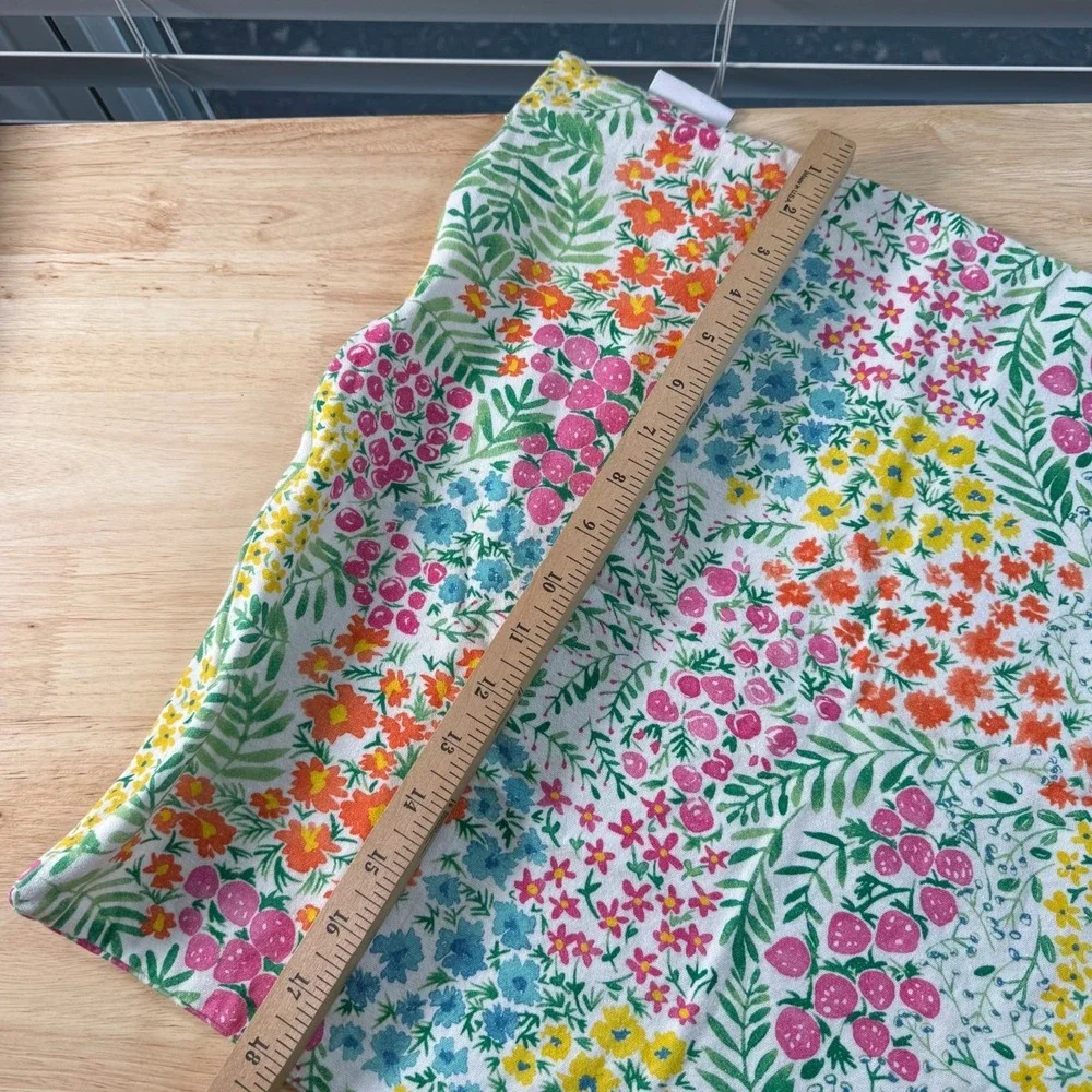 Lot of 2 Shabby Chic Multicolor Floral Zipper Throw Pillow Covers - 18